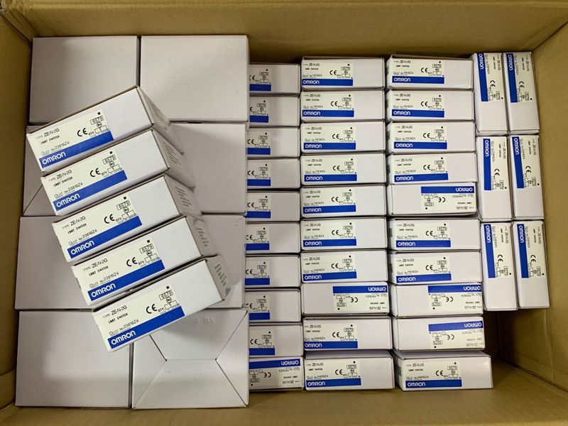 IN STOCK of OMRON ZE-N-2G Limit Switch Made in Japan Brand New 