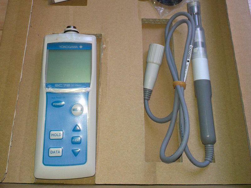 Original YOKOGAWA SC72 SC72-41-E-AA Personal Handheld Conductivity Meter